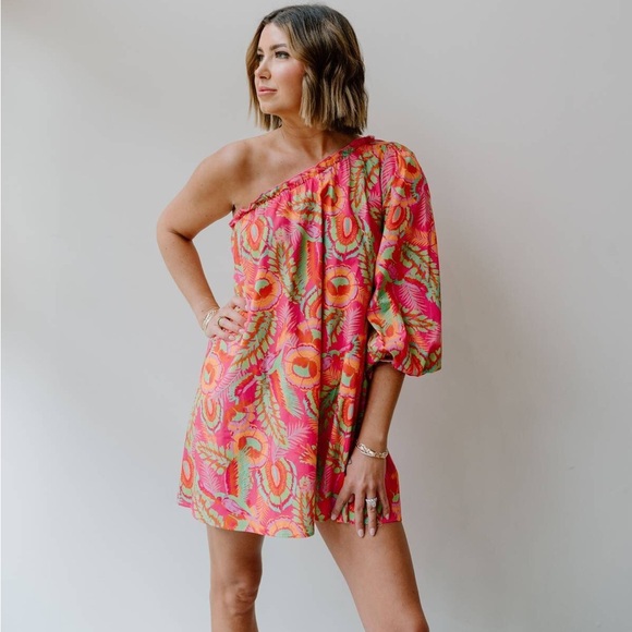 Show Me Your MuMu Dresses & Skirts - Show Me Your MuMu High Volume Floral Pink Mini Dress Sz S Ruffle Puff sleeve